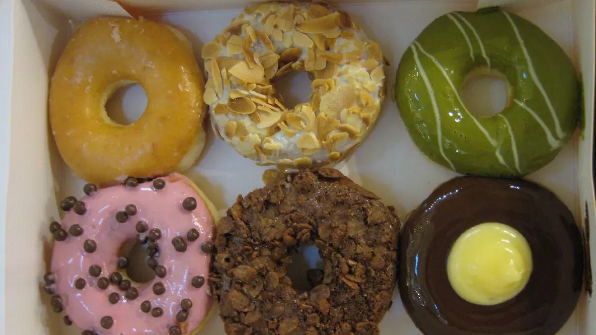 Crosstown Doughnuts – doughnut shop in St. James's, London